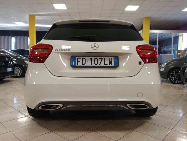 MERCEDES-BENZ A 180 d Sport ** TETTO PANORAMA **