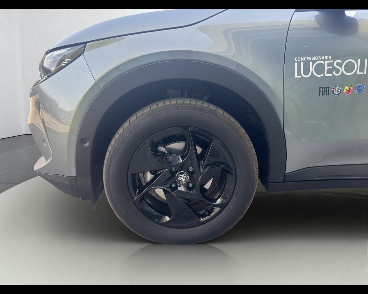 ALFA ROMEO Junior Ibrida My25 Ibrida 1.2145cv Hybrid Edct6