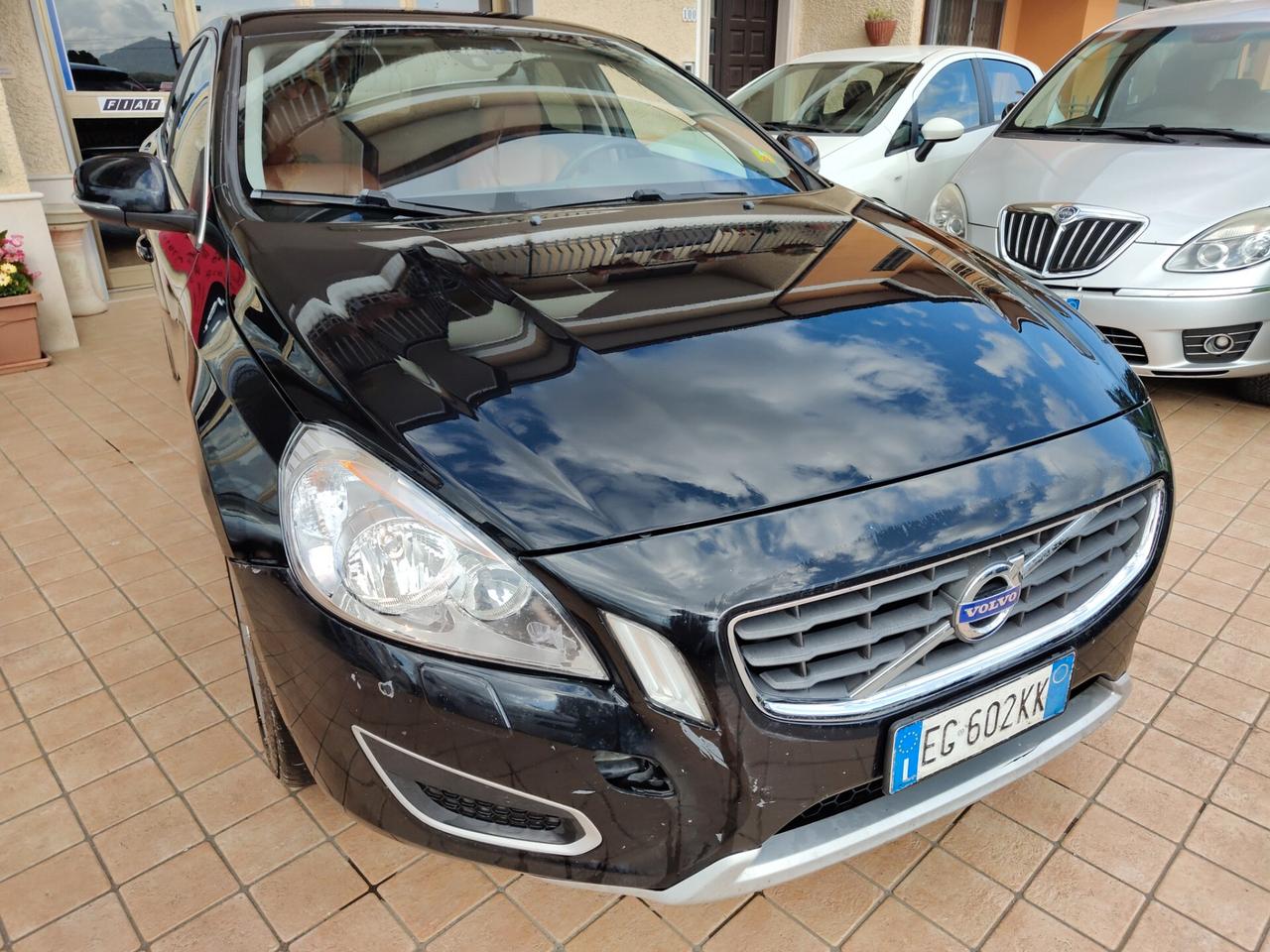 Volvo V60 D5 Geartronic Summum