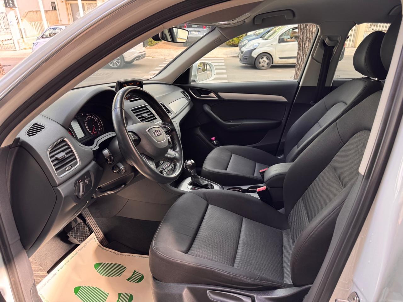 Audi Q3 2.0 TDI 150 CV Business