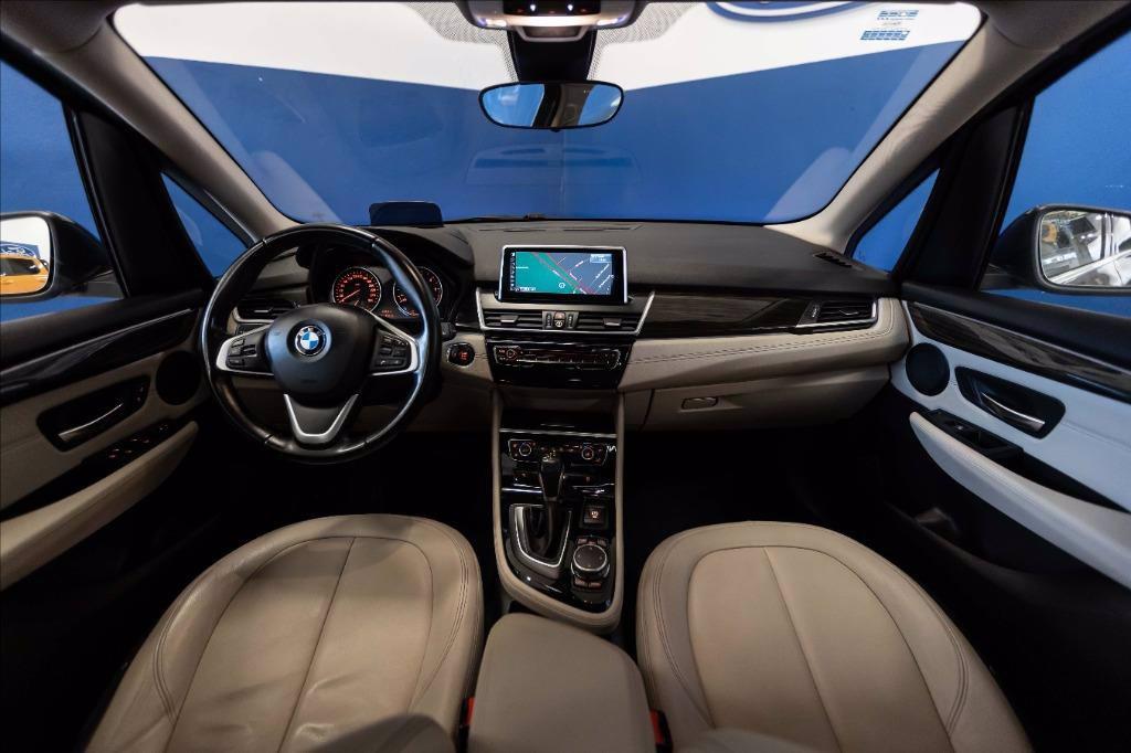 BMW 218d Active Tourer Luxury auto del 2014