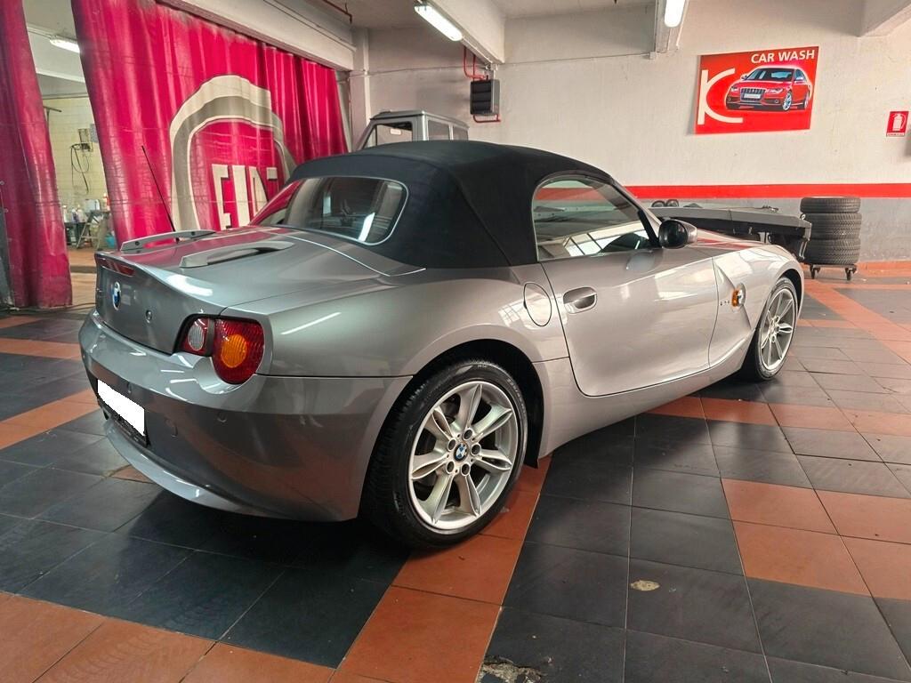 Bmw Z4 2.5i cat Roadster BOOK/XENON/CRS