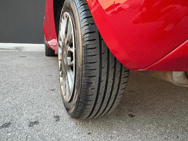 Lancia Ypsilon 5 Porte 1.2 BENZ/GPL Gold 69cv OK NEOPATENTATI