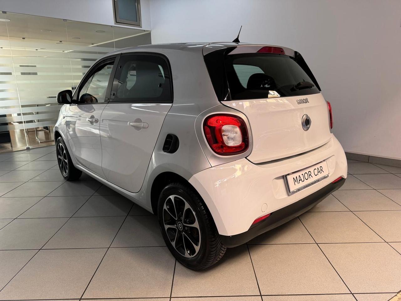 Smart ForFour 1.0 Passion 5 Porte Manuale