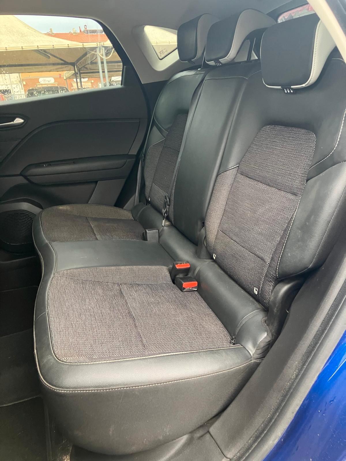 RENAULT CAPTUR 1.6 160cv Plug-in Intens