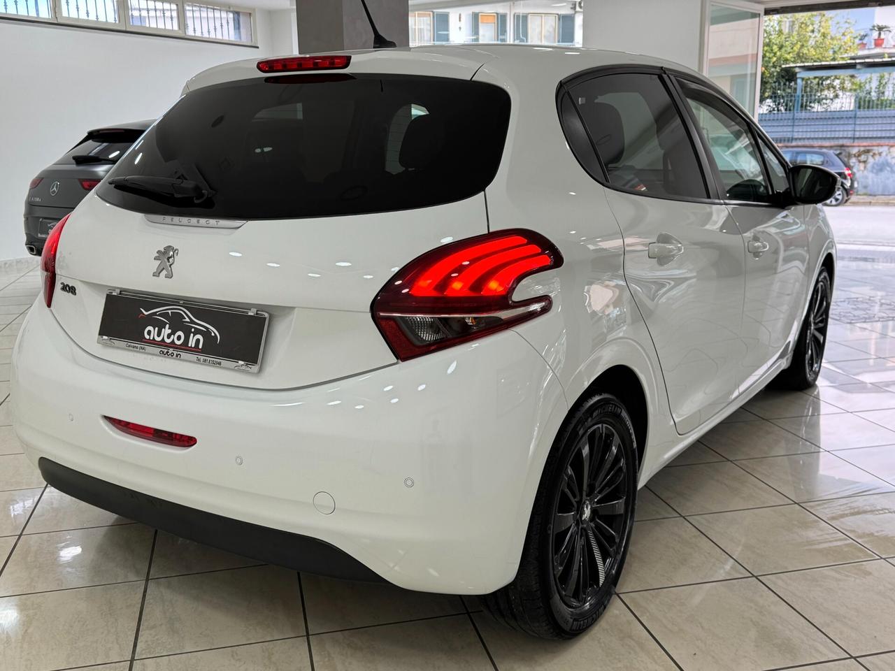 Peugeot 208 1.2 82cv 5 porte Allure