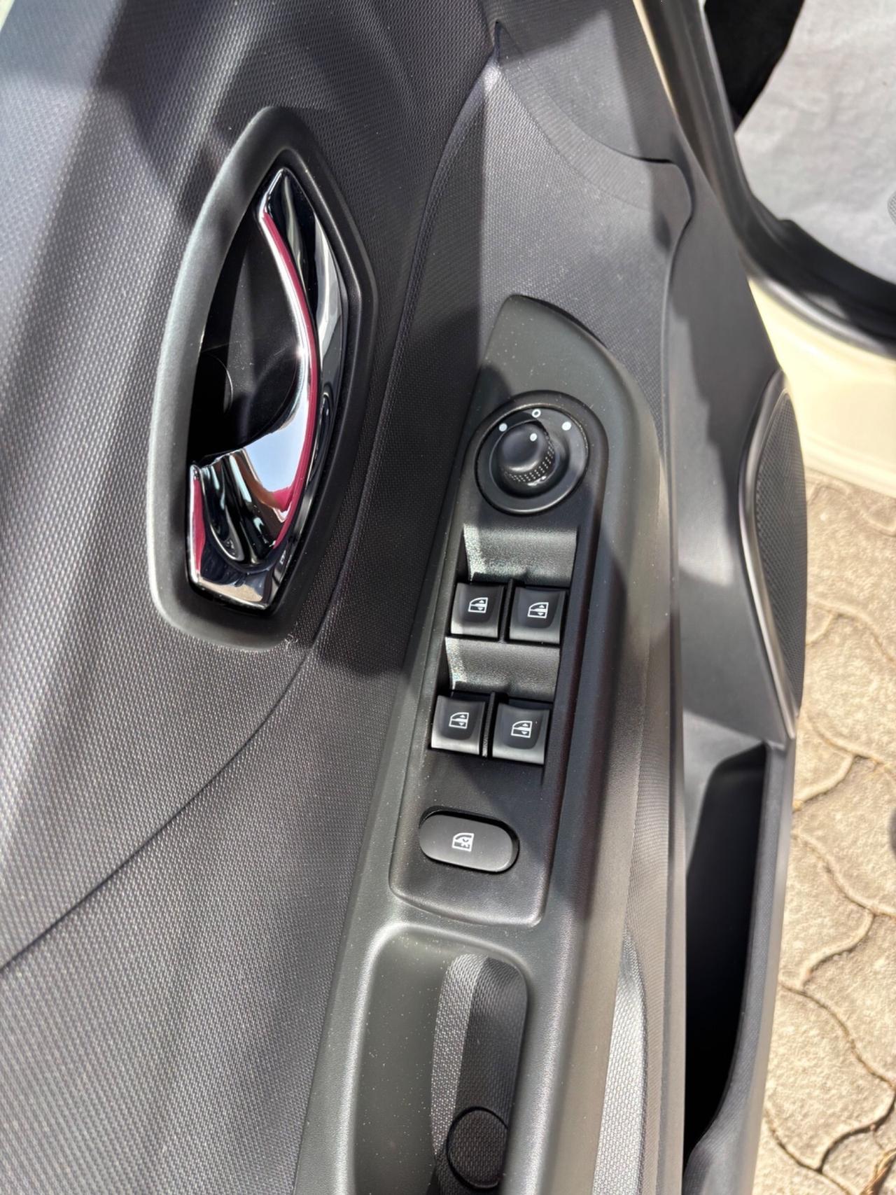 Renault Captur dCi 8V 90 CV Start&Stop Energy Icon