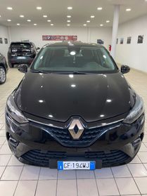 Renault Clio 2021 full hybrid initiale paris auto