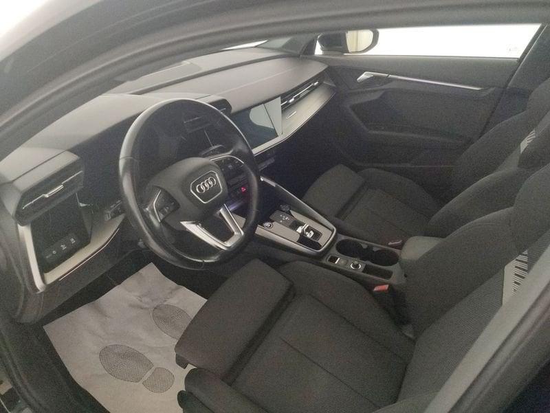 Audi A3 Sportback 35 2.0 tdi s-tronic