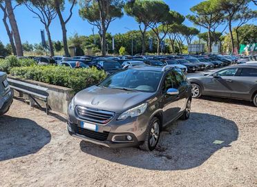 PEUGEOT 2008 1.6d 92cv CAMBIO AL VOLANTE NAVI CERCHI IN LEGA