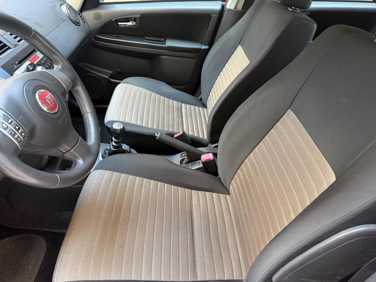 Fiat Sedici 2.0 MJT 16V DPF 4x4 Emotion