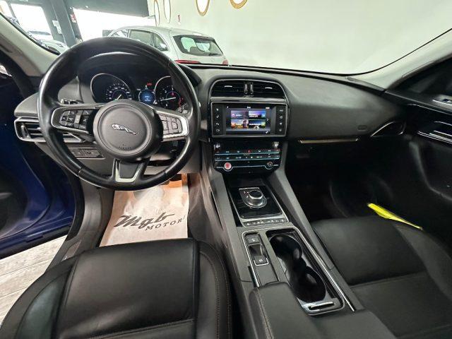JAGUAR F-Pace 2.0 D 180 CV aut. R-Sport