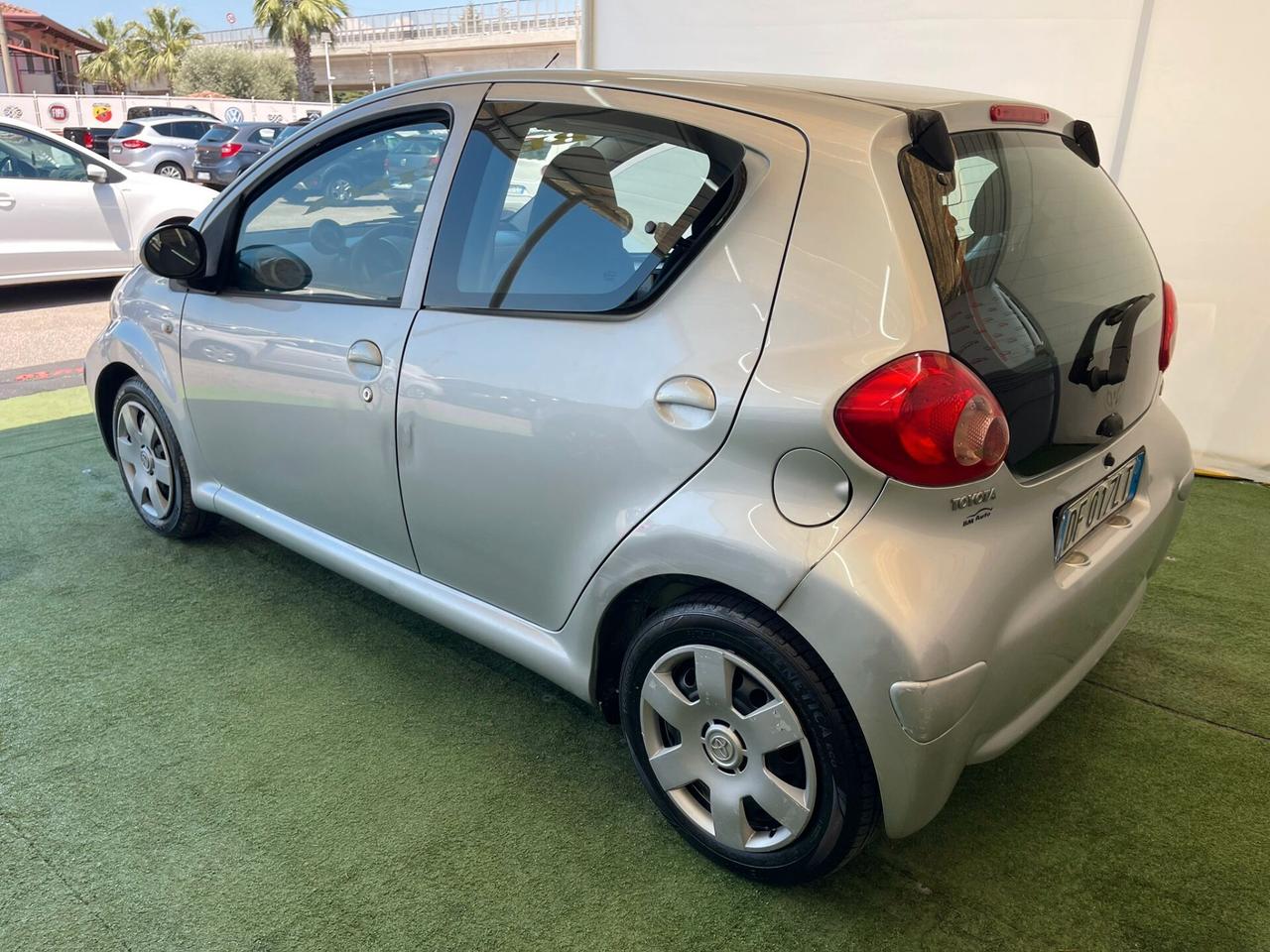 TOYOTA AYGO 1.0 BENZINA 70CV (5 PORTE)