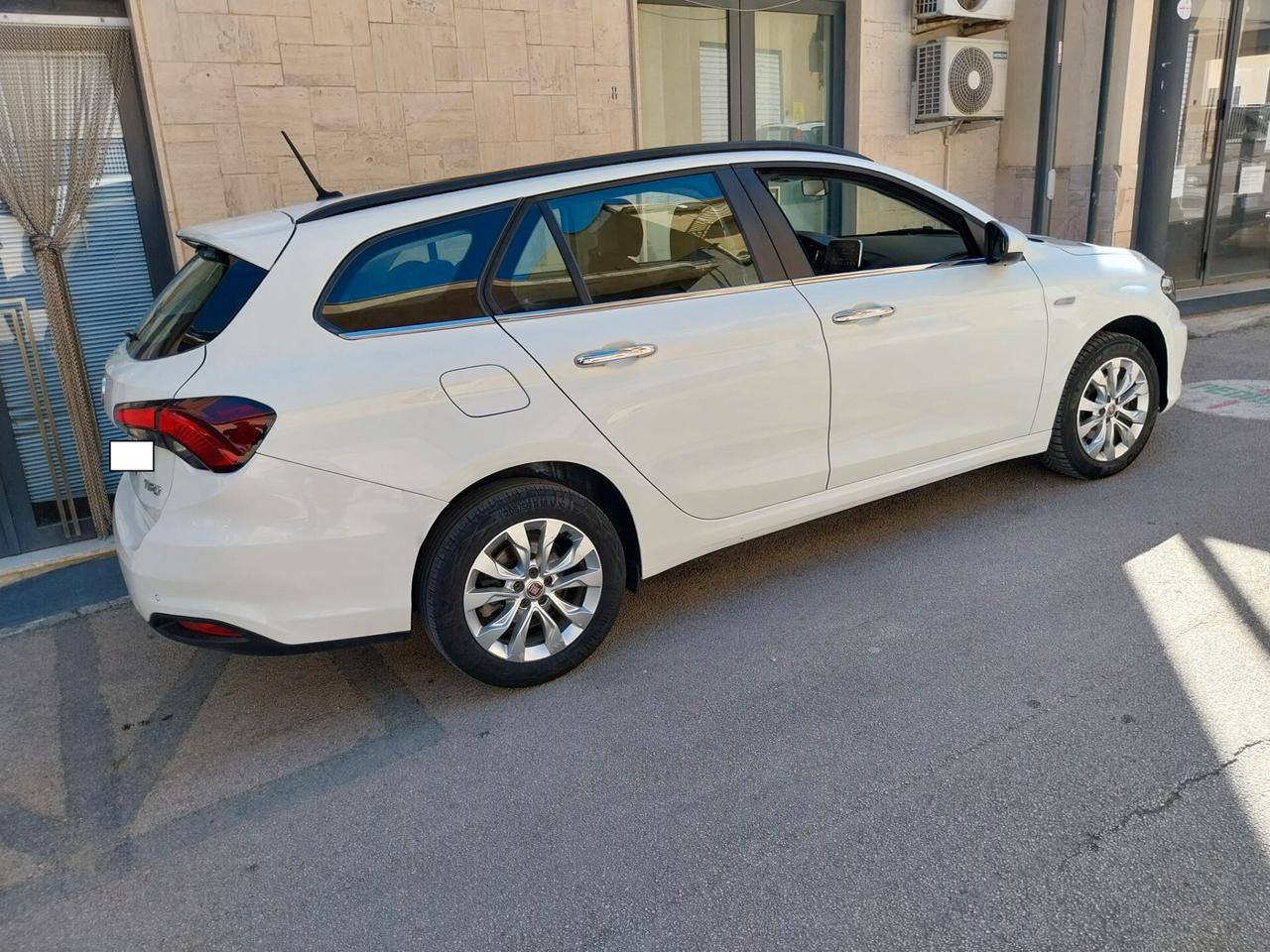 Fiat Tipo SW 1.6 Mjt Lounge automatica Full Optional