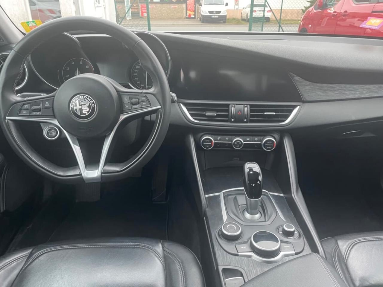 Alfa Romeo Giulia 2.0 Turbo 200 CV AT8 Super