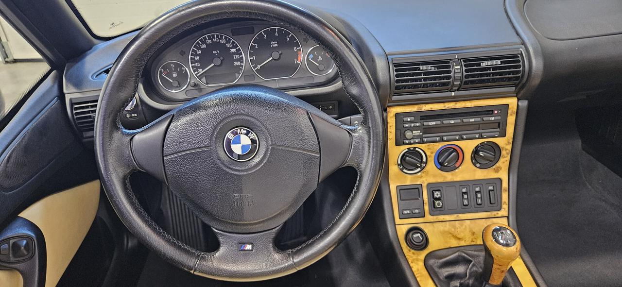 Bmw Z3 1.9 "British Traditional Individual"