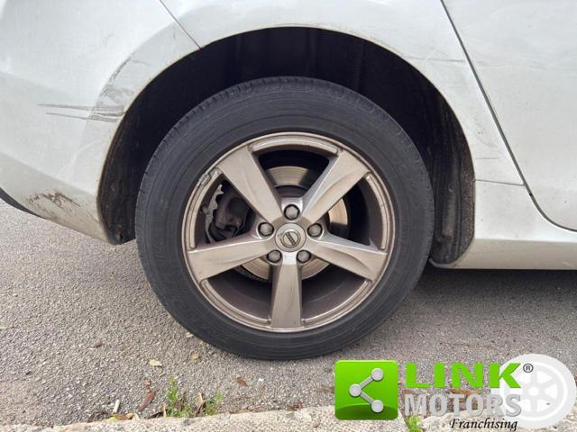 VOLVO V40 Cross Country D2 Momentum