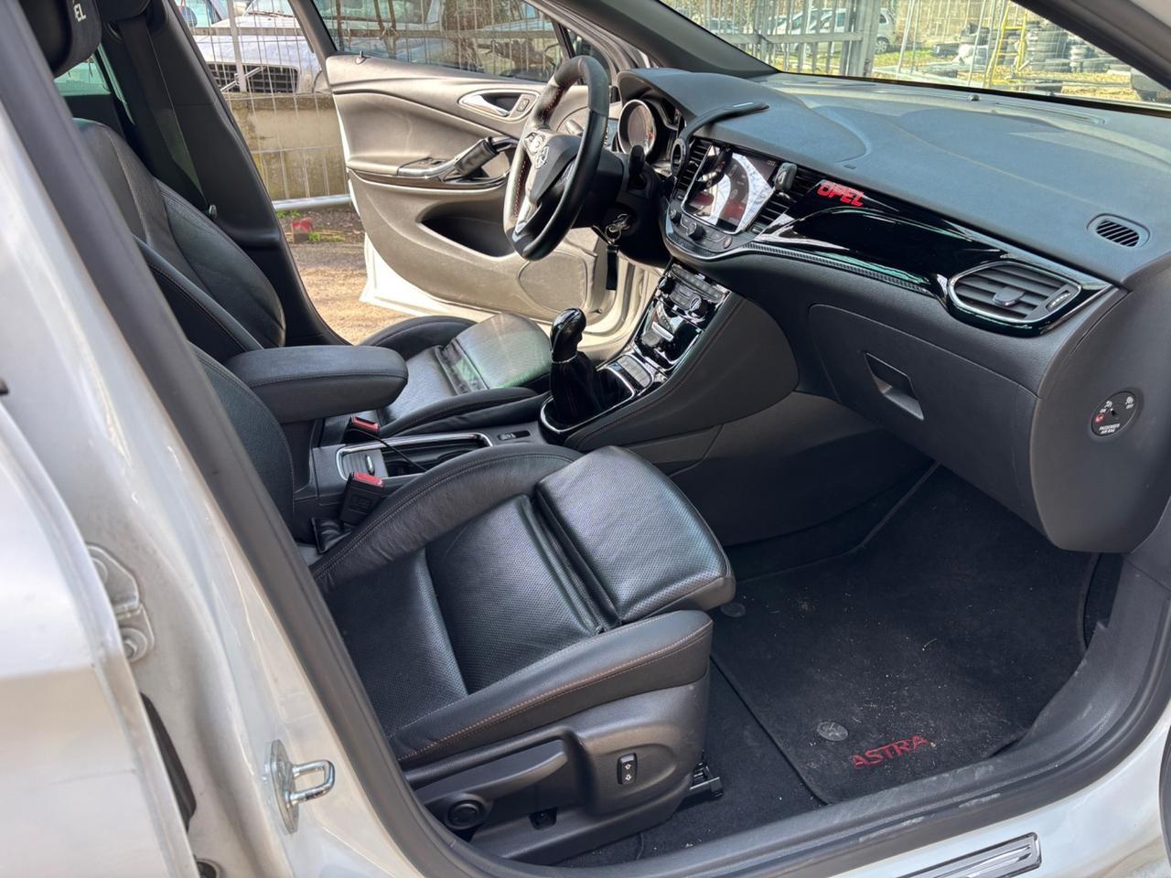 Opel Astra 1.6 BiTurbo 160 CV CDTi Start&Stop 5p. OPC Line