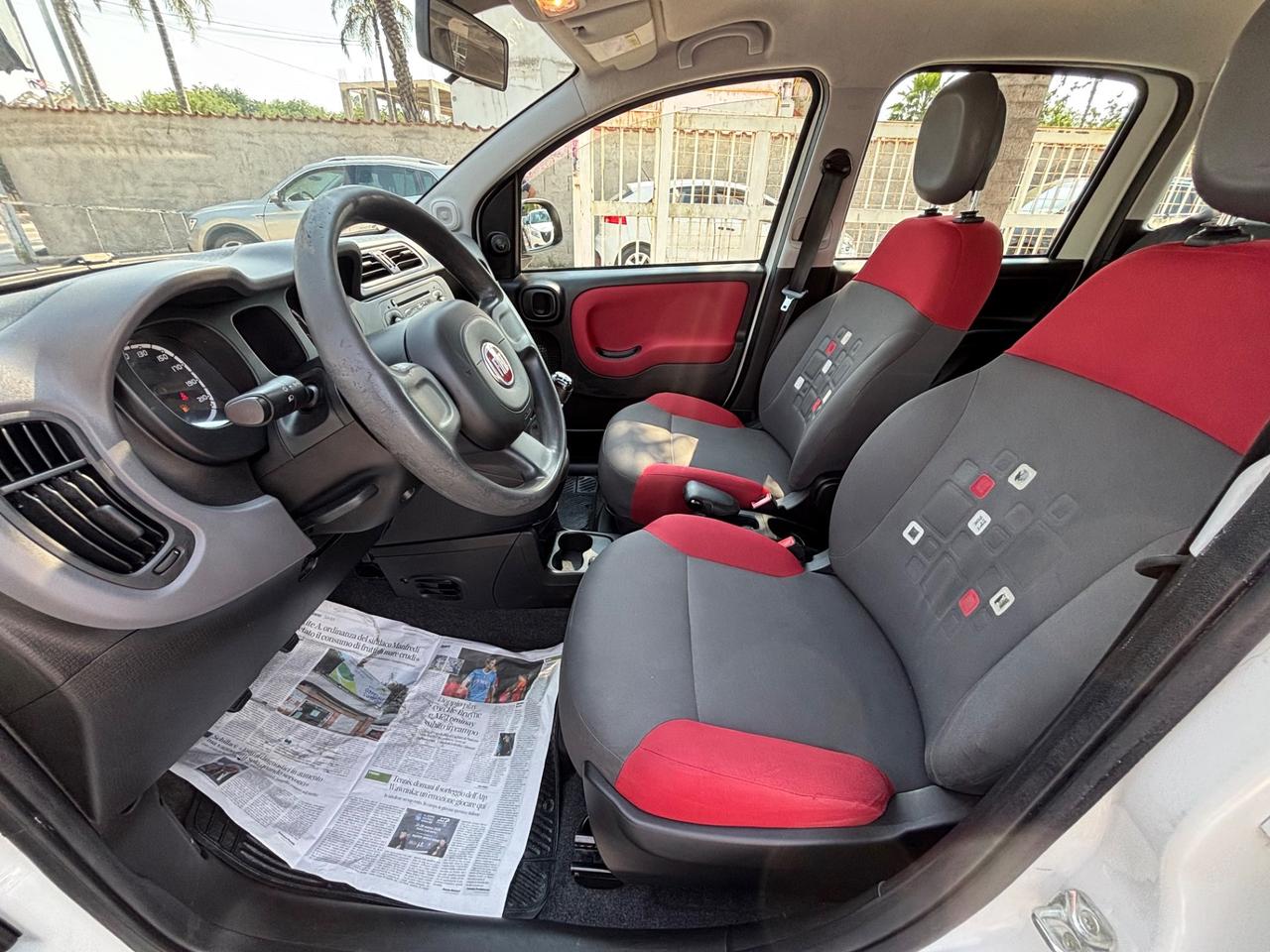 FIAT PANDA 1.2BENZ LOUNGE 2016