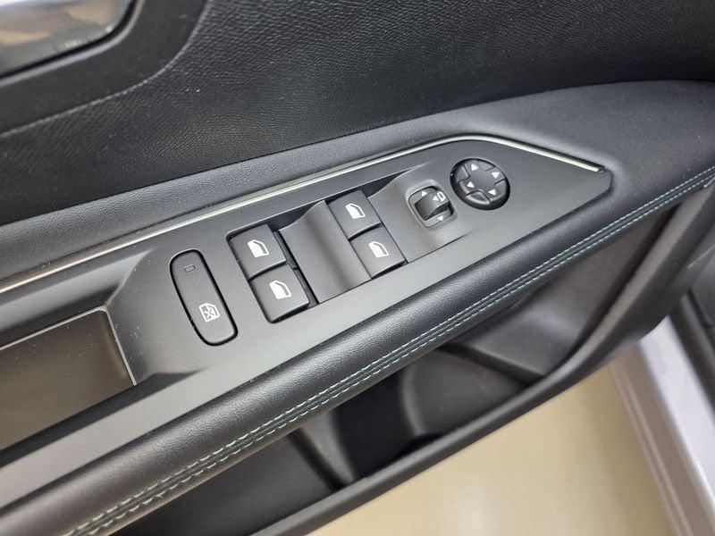 Peugeot 3008 3008 1.6 hybrid 4WD phev Allure Pack 300cv e-eat8 PREZZO REALE