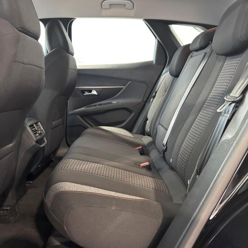 NEW PEUGEOT 3008 1.5HDI ACTIVE AUTOMATICA