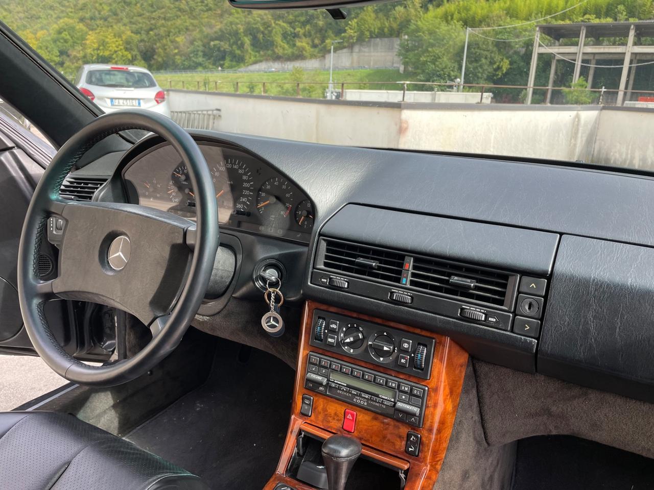 Mercedes-benz SL 300 SL-24 targa oro