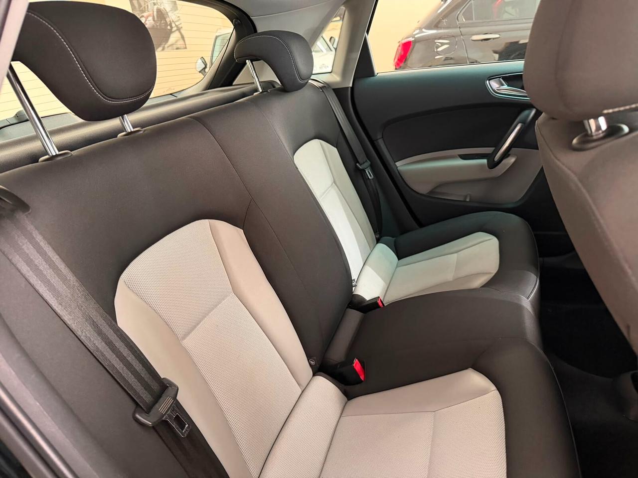 Audi A1 1.6 TDI 105 CV Attraction
