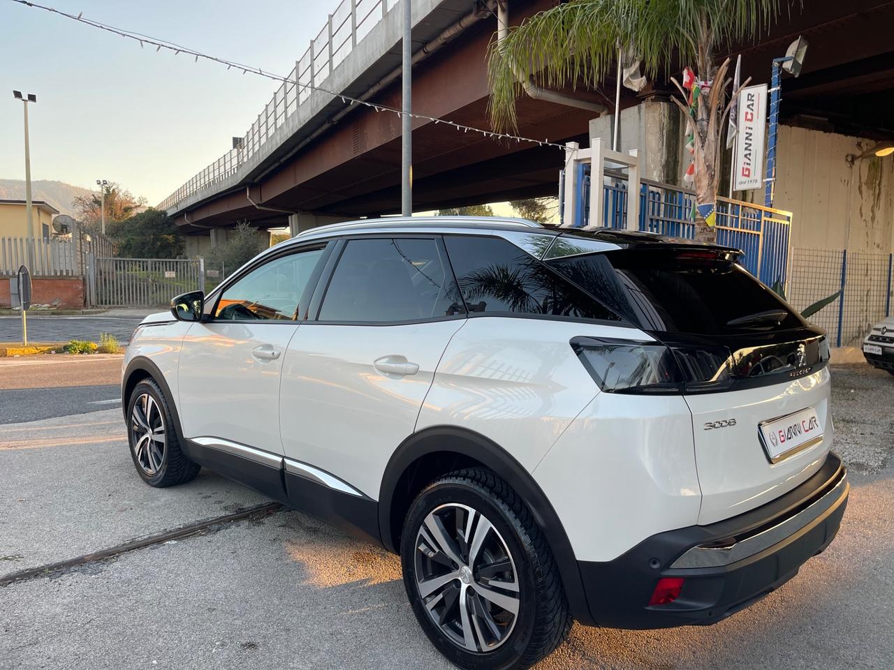 Peugeot 3008 BlueHDi 130 S&S EAT8 Allure