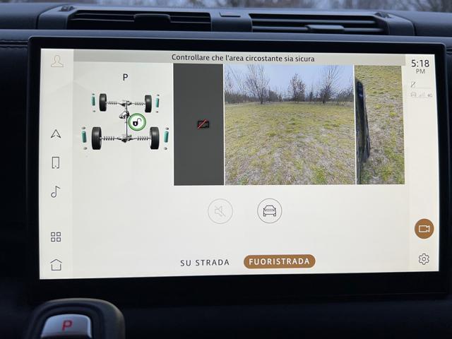 LAND ROVER Defender 110 3.0D I6 250 CV AWD Auto X-Dynamic HSE