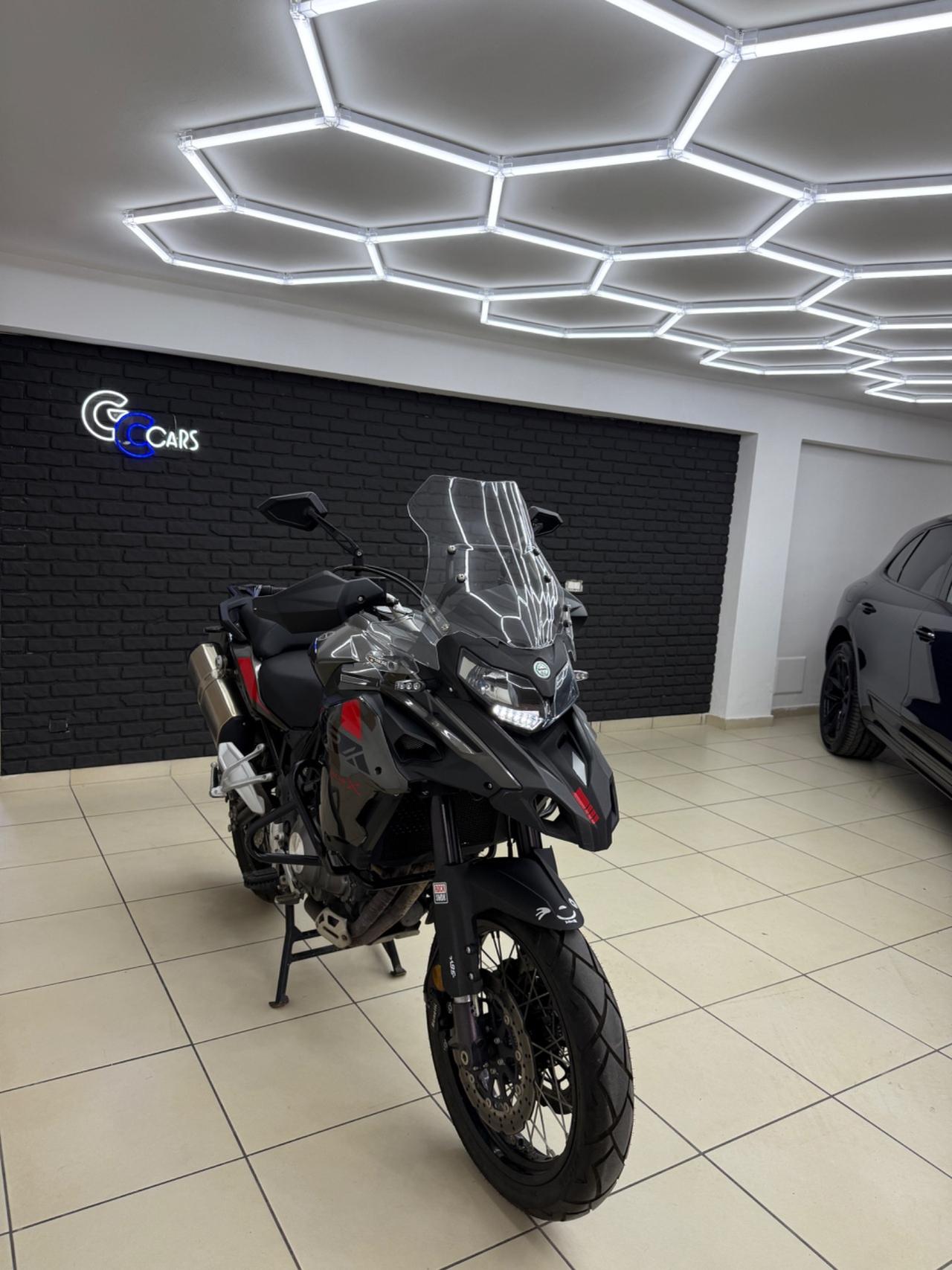 Benelli TRK 502 X 2018 APPENA TAGLIANDATO