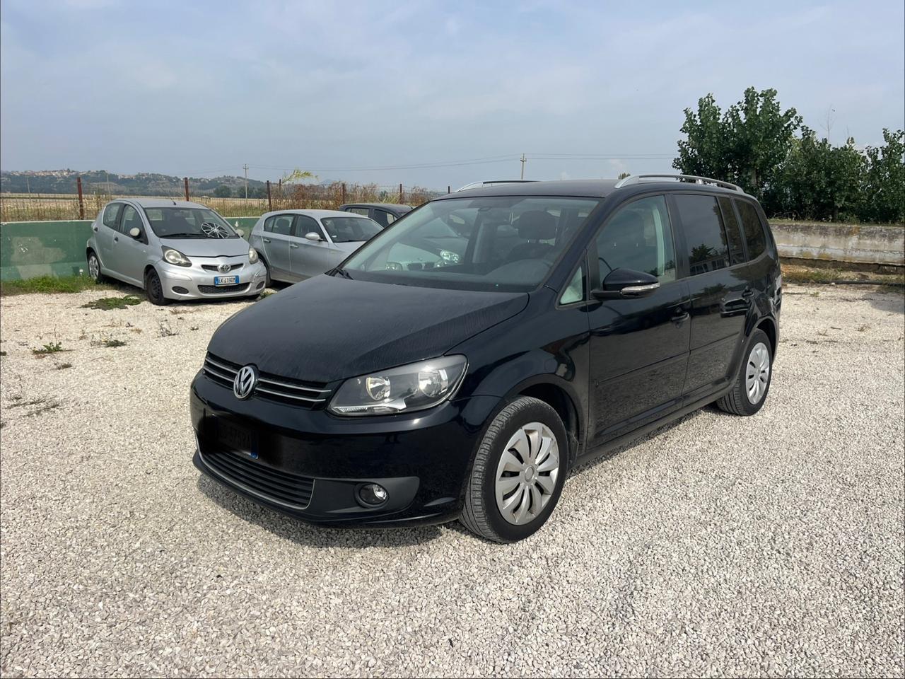 Volkswagen Touran Business 1.6 TDI DSG Comfortline