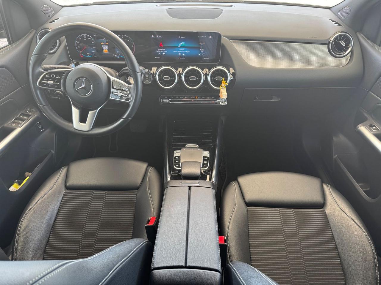 Mercedes-Benz B 180 Sport Plus B 180 D