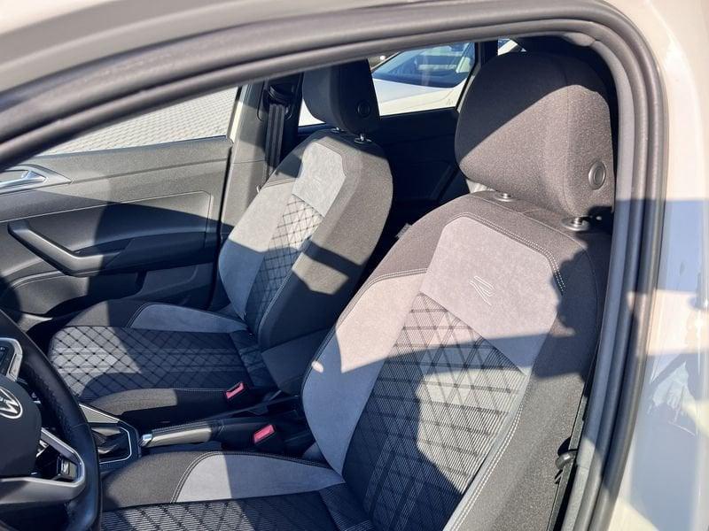 Volkswagen Taigo Taigo 1.0 TSI 115 CV DSG R-Line Plus * Tetto Panorama*