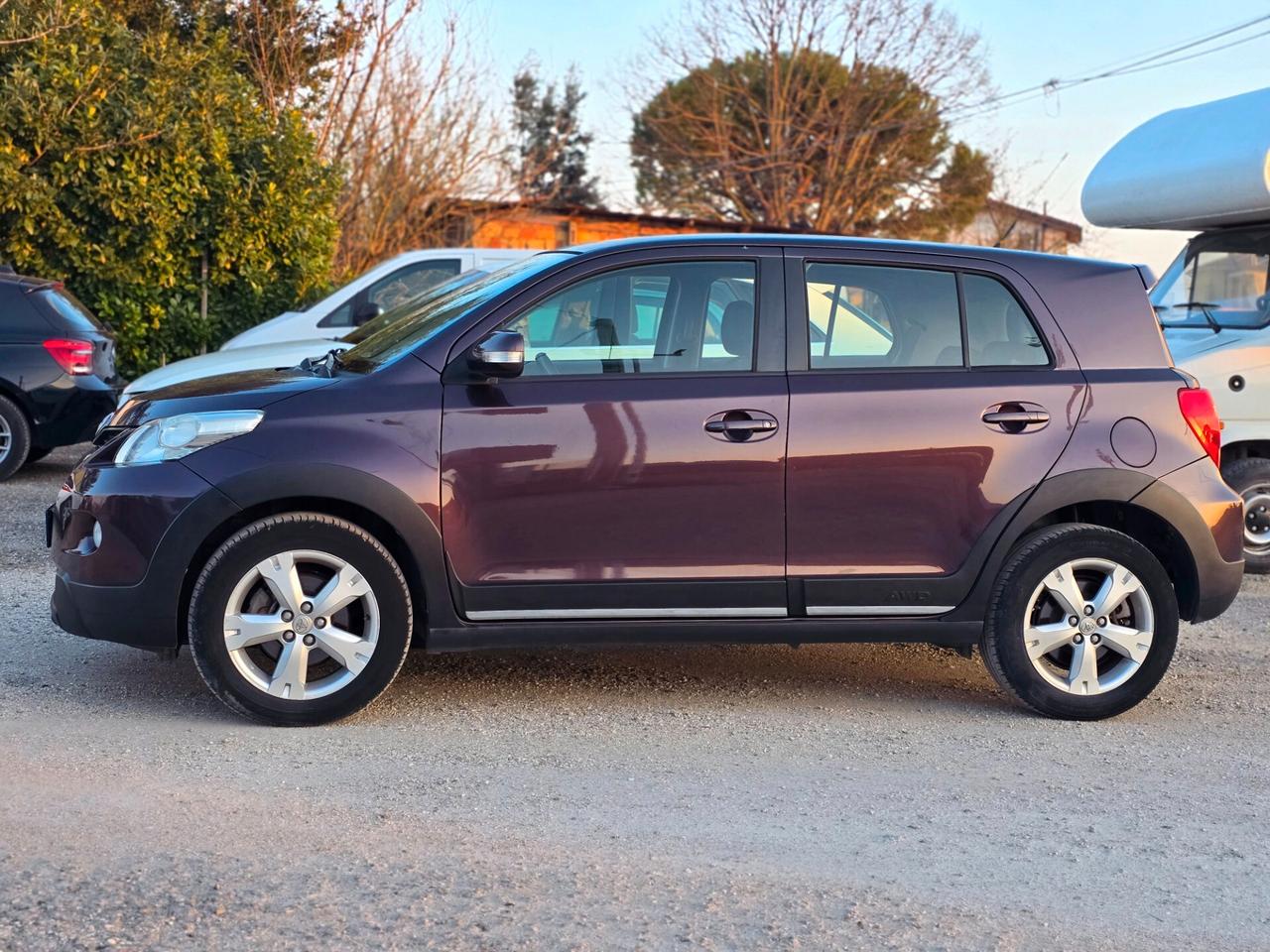 Toyota Urban Cruiser 1.4 D-4D AWD Sol