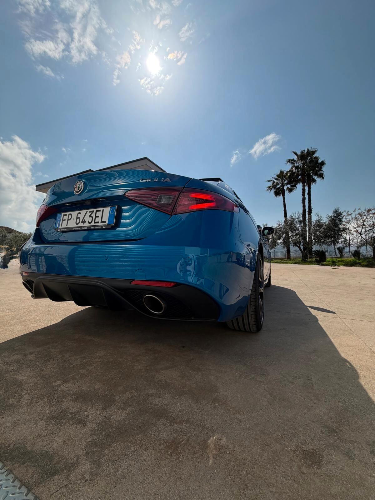 Alfa Romeo Giulia 2.2 Turbodiesel 210 CV AT8 AWD Q4 Veloce Ti