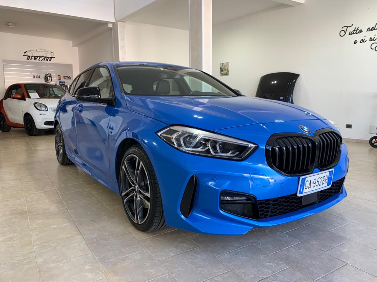 Bmw 118 118d 5p. Msport