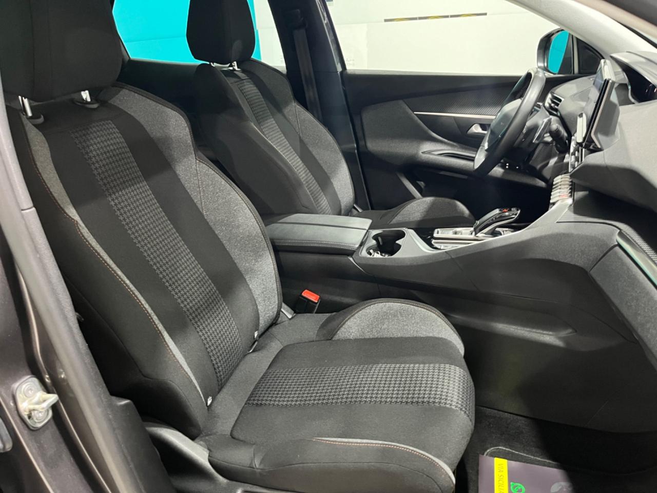 PEUGEOT 3008 *FULL LED *UNICOPROPRIETARIO *KM CERTIFICATI
