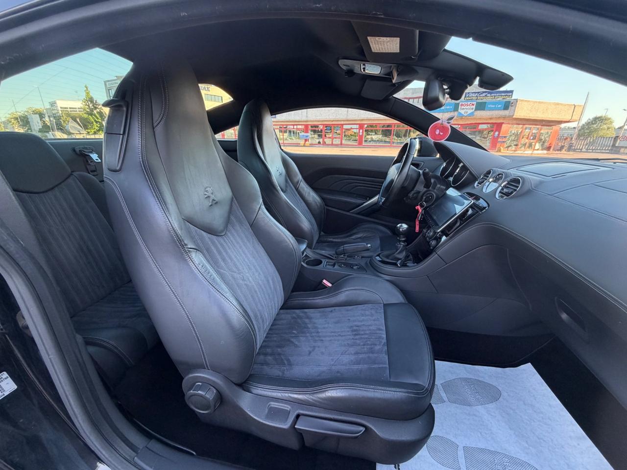 Peugeot RCZ 2.0 HDi 163CV