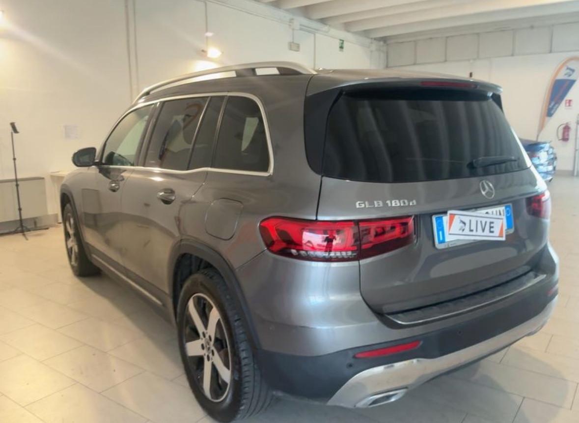Mercedes-benz GLB 180 d Automatic Sport