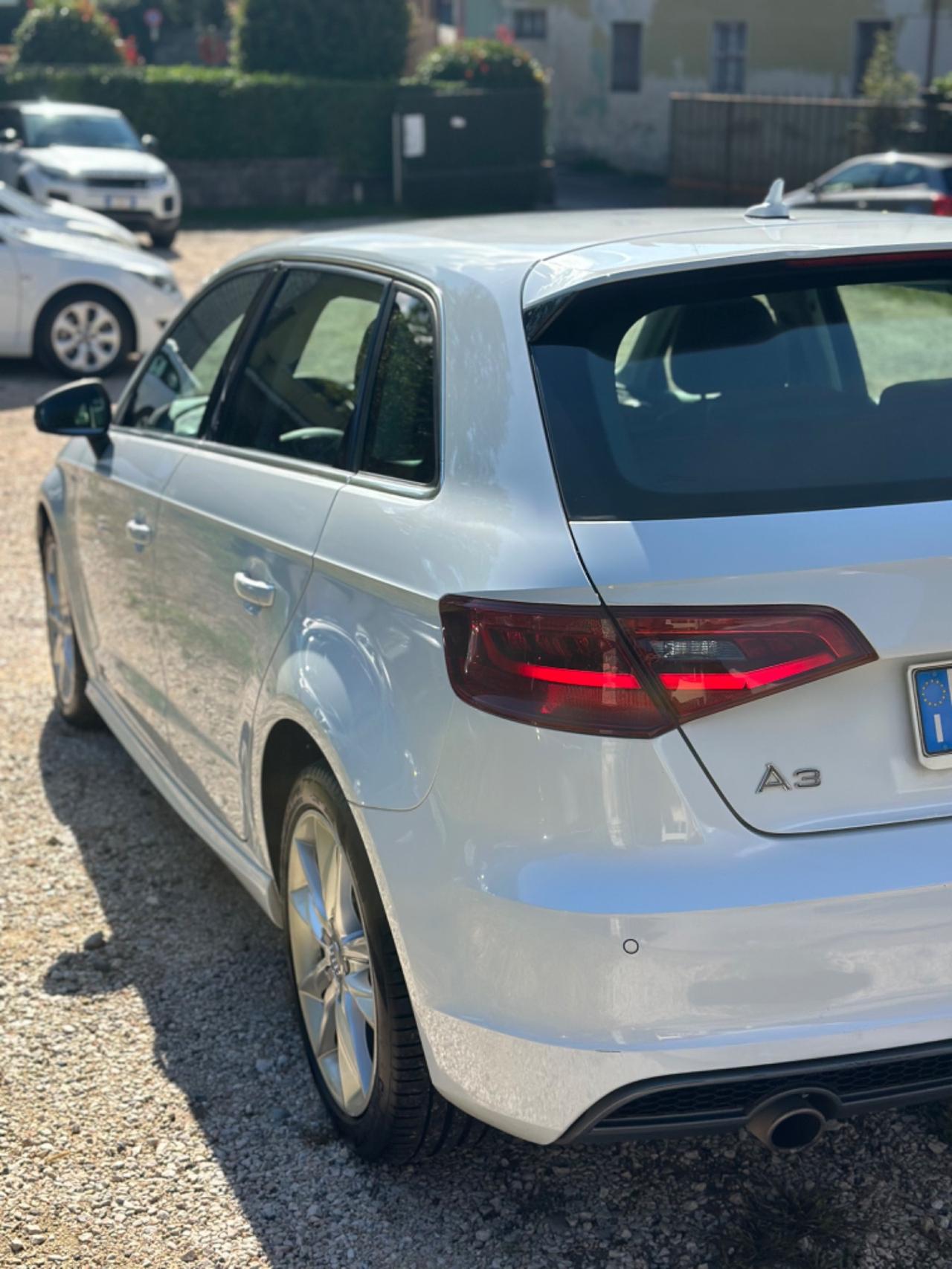 Audi A3 1.6 TDI SLINE KMCERT GARANZ UNICOPR