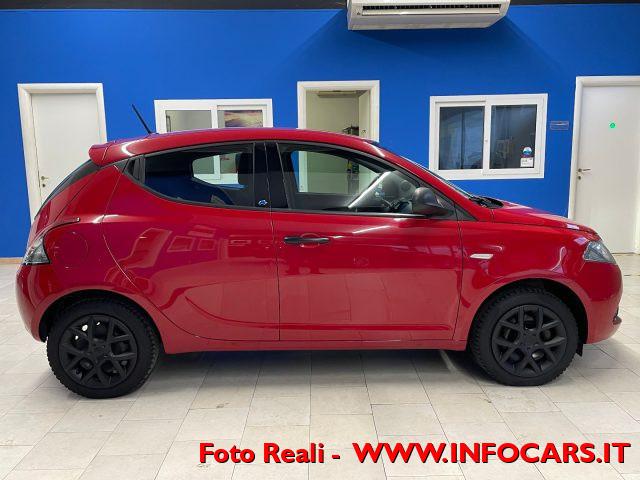 LANCIA Ypsilon 1.2 69 CV 5 porte S&S Elefantino Blu