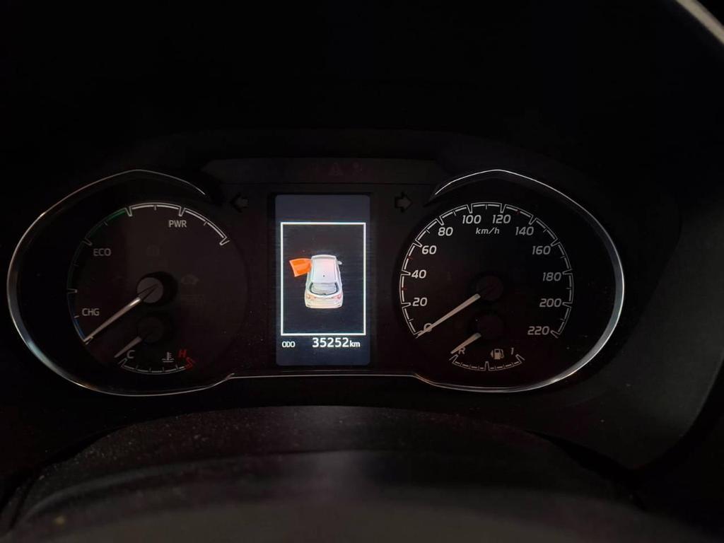 Toyota Yaris 5 Porte 1.5 VVT-i Hybrid Style E-CVT