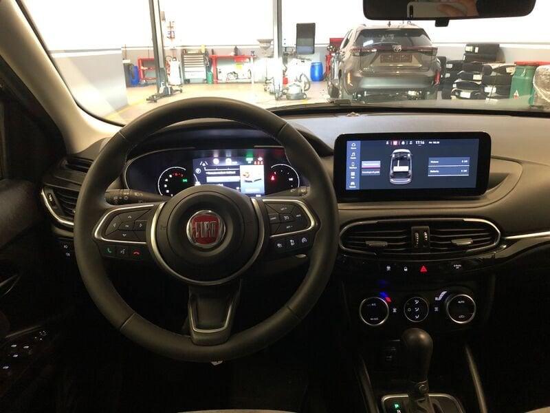 FIAT Tipo Tipo 1.5 Hybrid DCT 5 porte City Cross