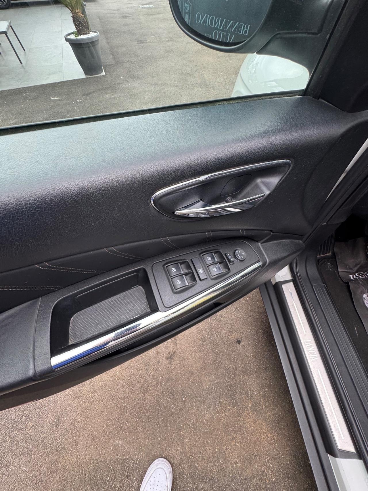 Lancia Delta 1.6 MJT DPF Platino