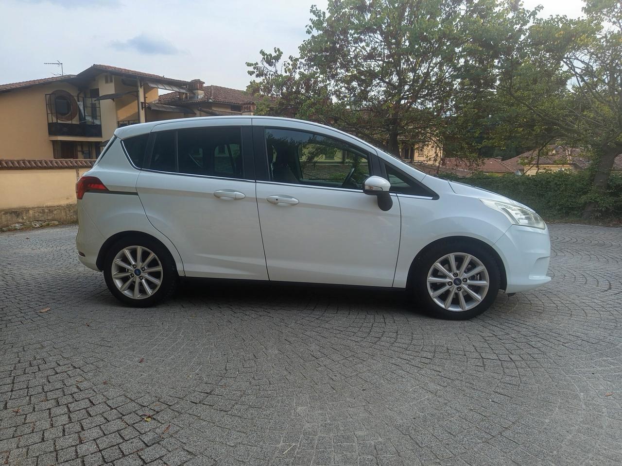 Ford B-Max 1.4 90 CV GPL Business