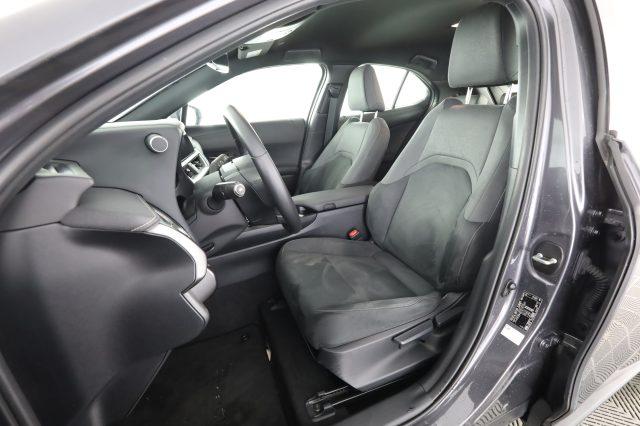 LEXUS Other UX UX Hybrid Urban