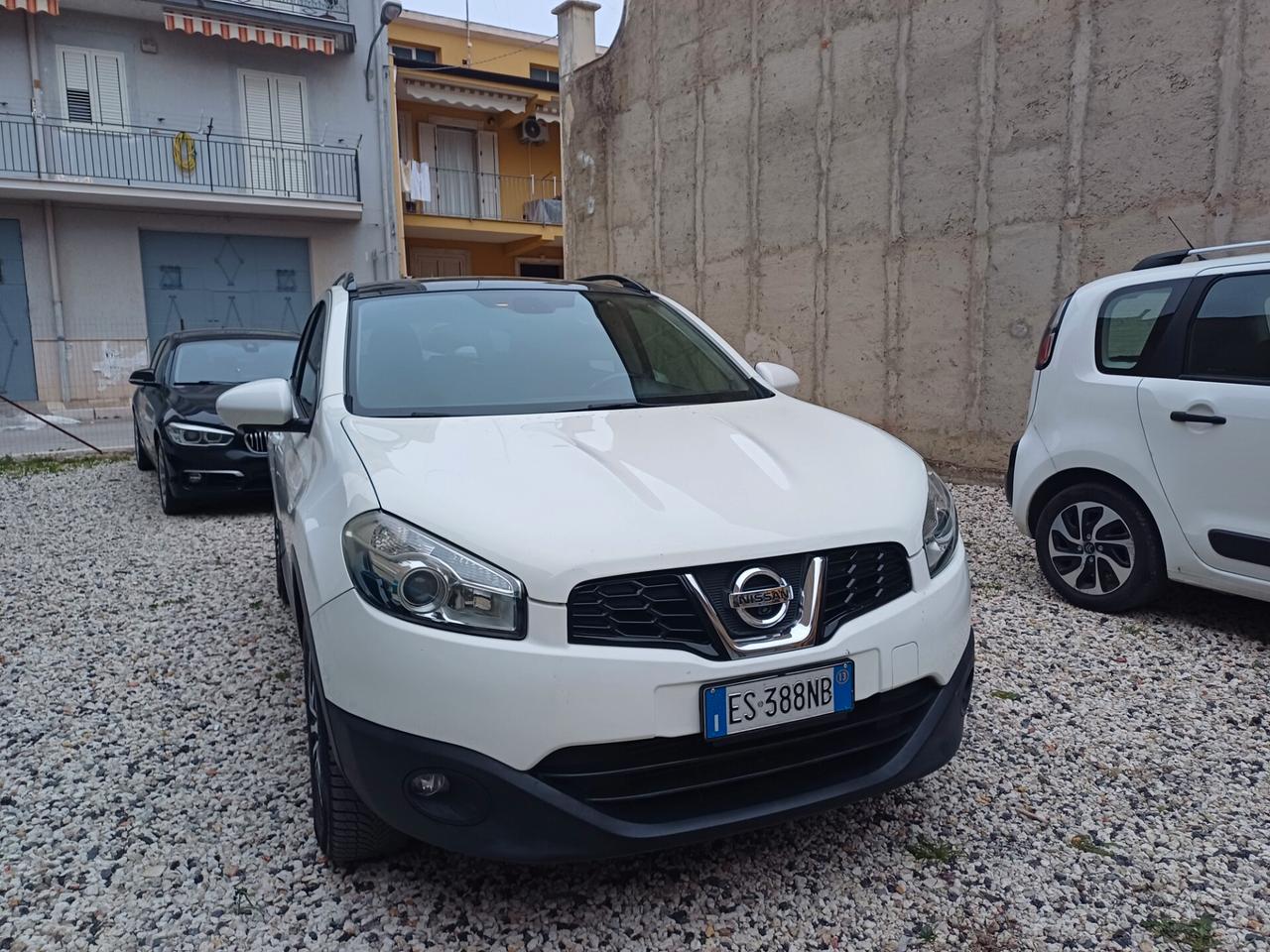 Nissan Qashqai 1.5 dCi DPF Tekna