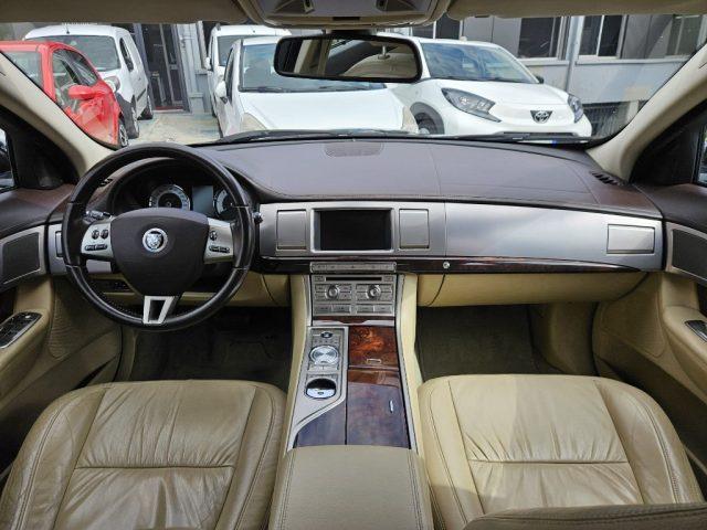 JAGUAR XF 3.0 D V6 Luxury