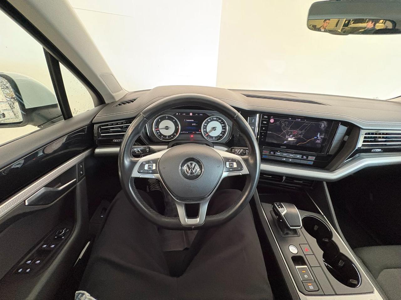 VOLKSWAGEN Touareg 3.0 V6 TDI 286 CV SCR Style