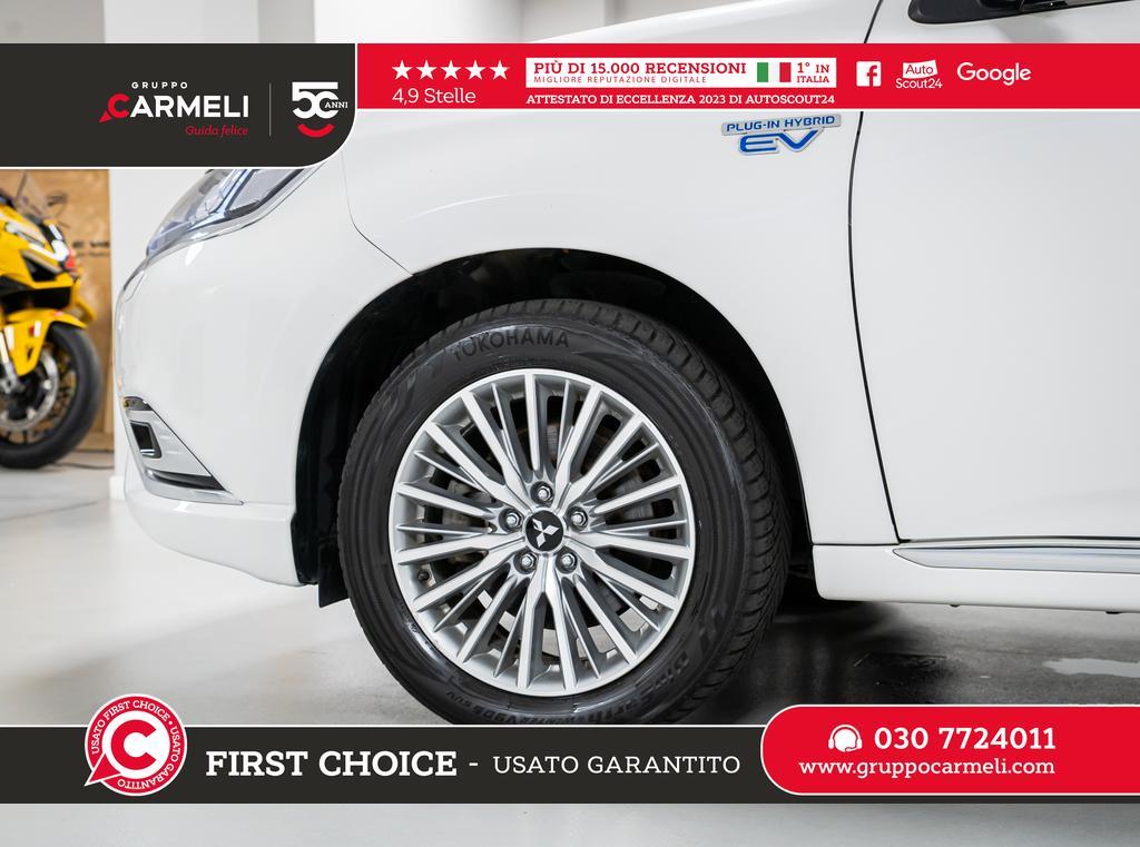 Mitsubishi Outlander 2.4 Mivec PHEV Diamond 4WD CVT